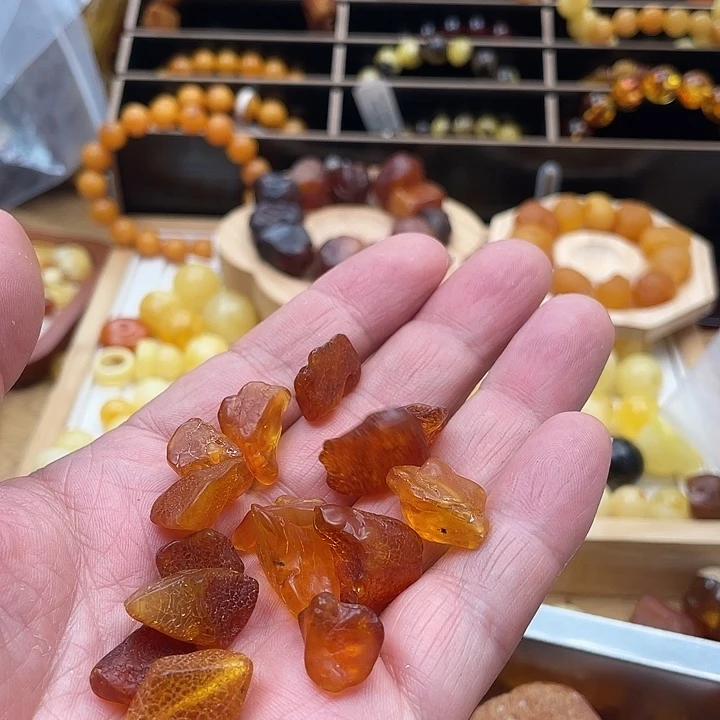 风***景琥珀未镶嵌套链手串