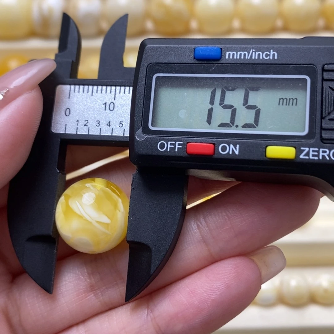未镶嵌琥珀珠宝奇石皮**翻