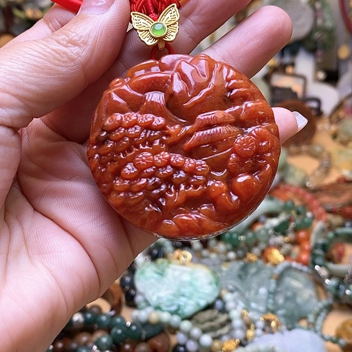 翡翠吊坠(赠链)未镶嵌一套72