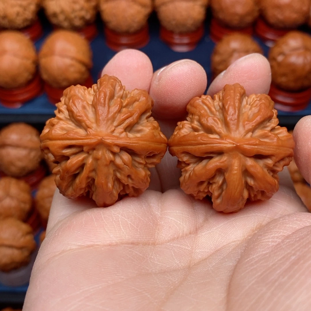 把件文玩核桃手捻精品八棱王