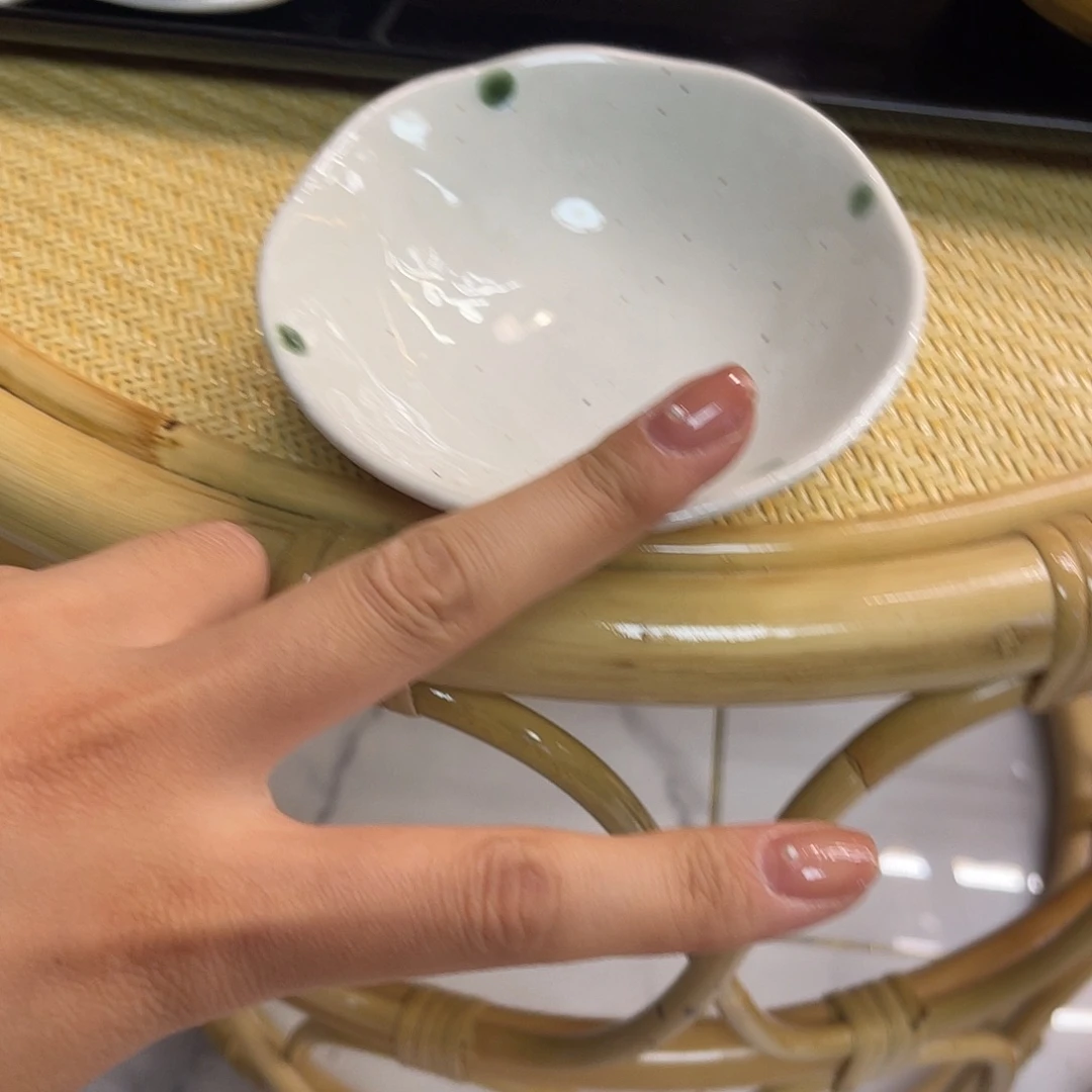 哈***一白色绿波点小碗一对