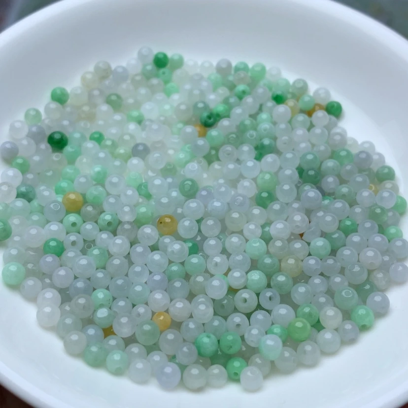 【闪购商品】翡翠手链未镶嵌卡3.5冰绿白50颗