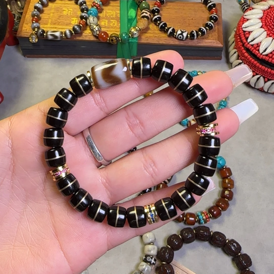 孙***神大叶紫檀（黑酸枝木类）