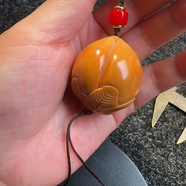 橄榄核吊坠橄榄寿桃