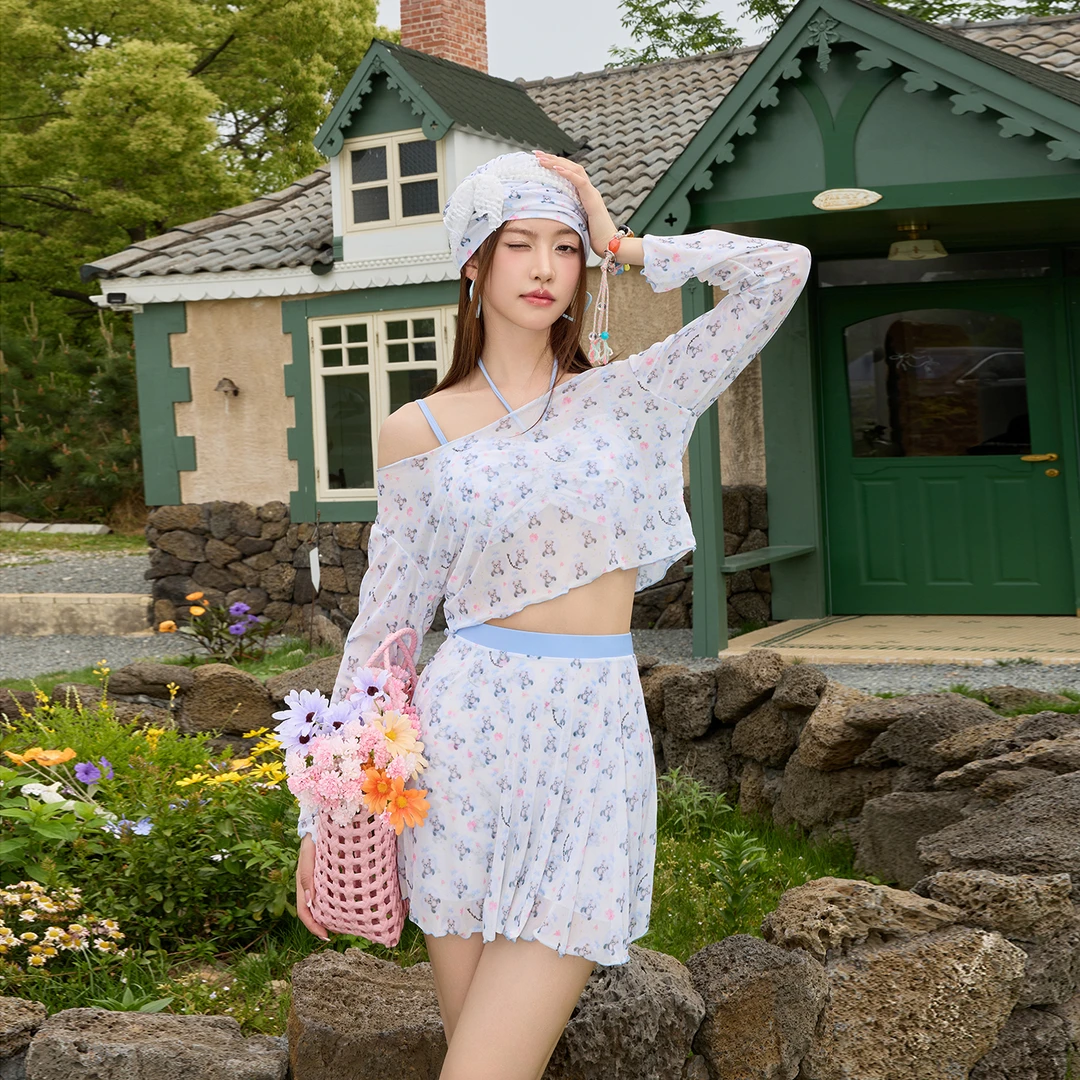 艾沫薇可爱小熊抹胸分体裙式泳衣女纯欲少女显瘦温泉度假泳装