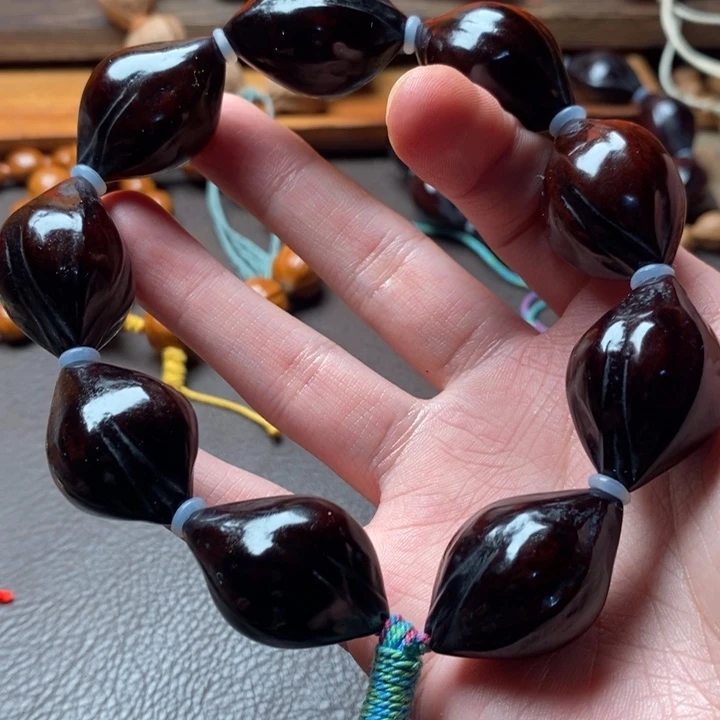 橄榄核吊坠橄榄核