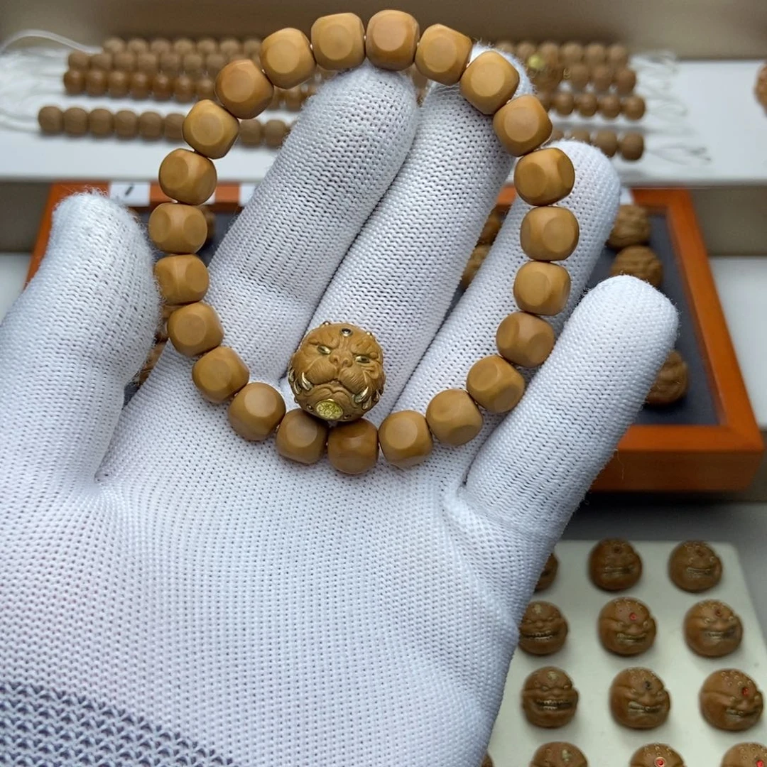 文玩核桃手串?*?猴头核桃六方➕狗王（团 福利）