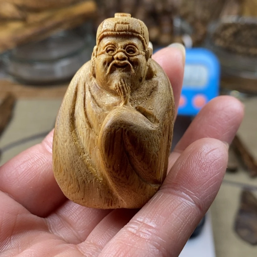 【闪购商品】沉香手把件菩萨。
