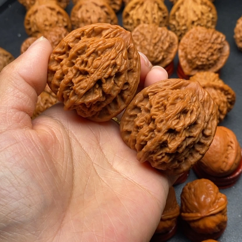 【闪购商品】文玩核桃把件43虎头