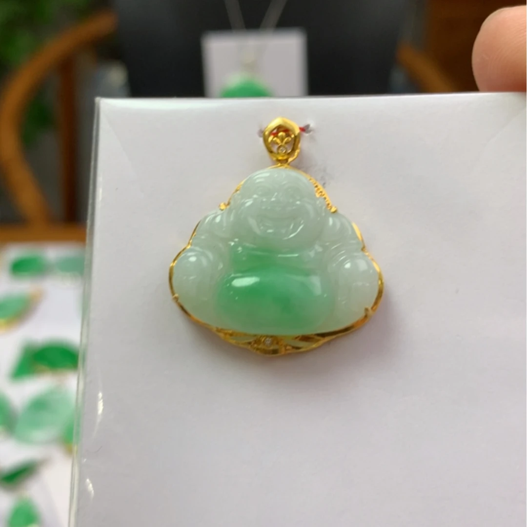 【闪购商品】翡翠颈饰18K金镶嵌翡翠