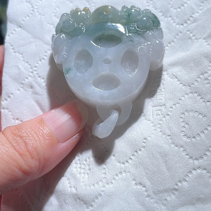 颈饰未镶嵌翡翠天