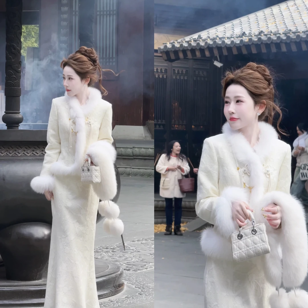 【婷婷】《暖香如玉》 中式美学 刺绣狐狸毛收腰羽绒套装TT2SDTH2937