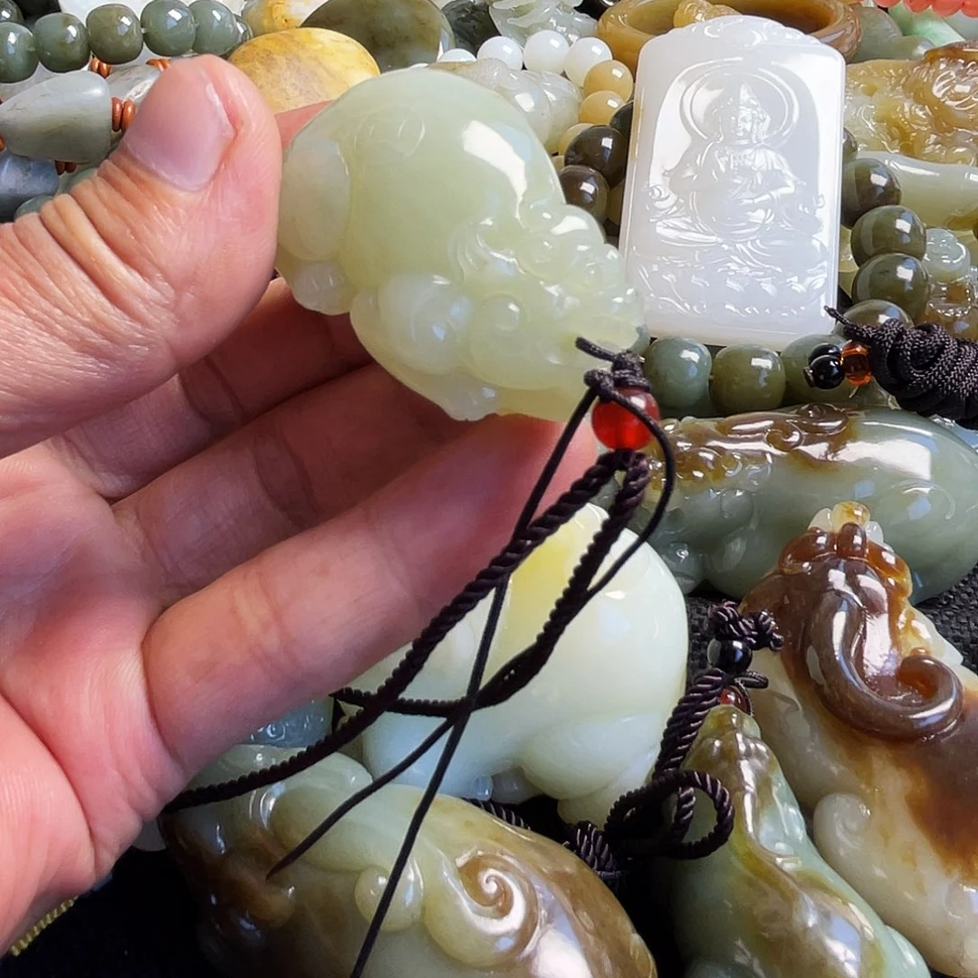 和田玉未镶嵌吊坠(不含链)꧁****