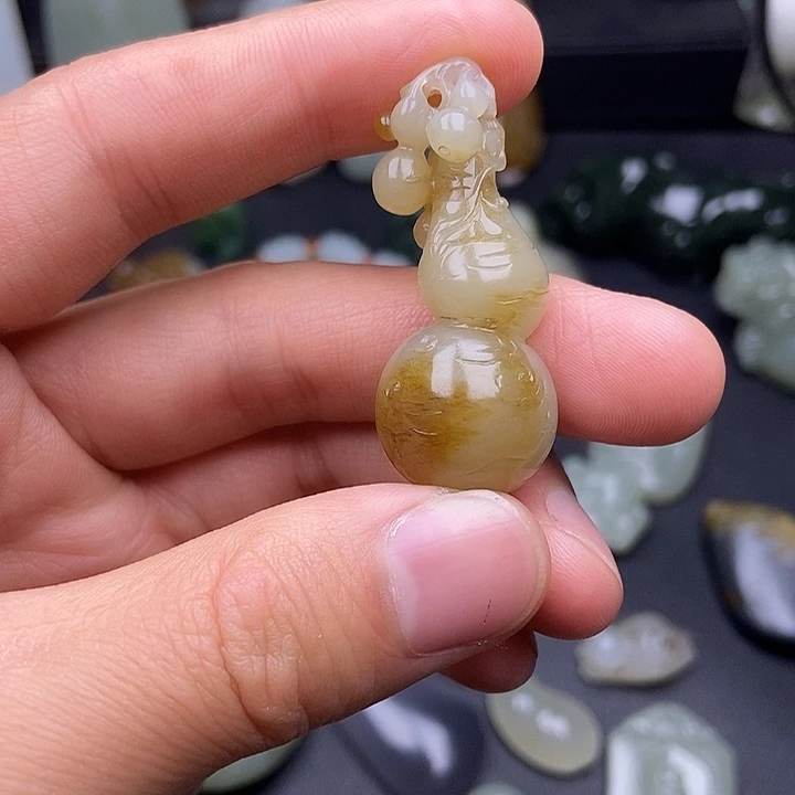 未镶嵌和田玉挂件以*