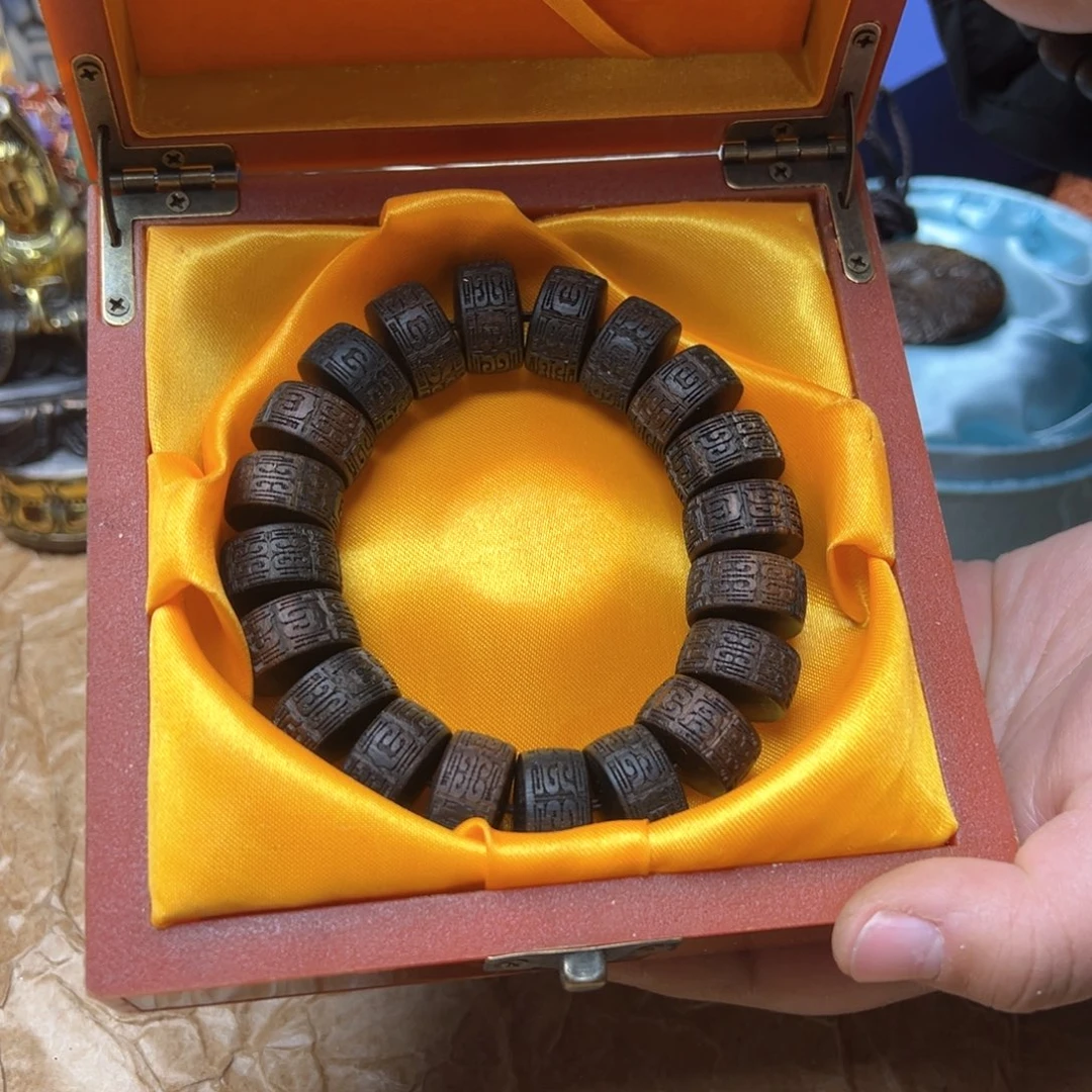 滴血莲花菩提吊坠