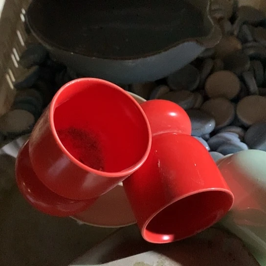 紫砂陶瓷材料研究中心