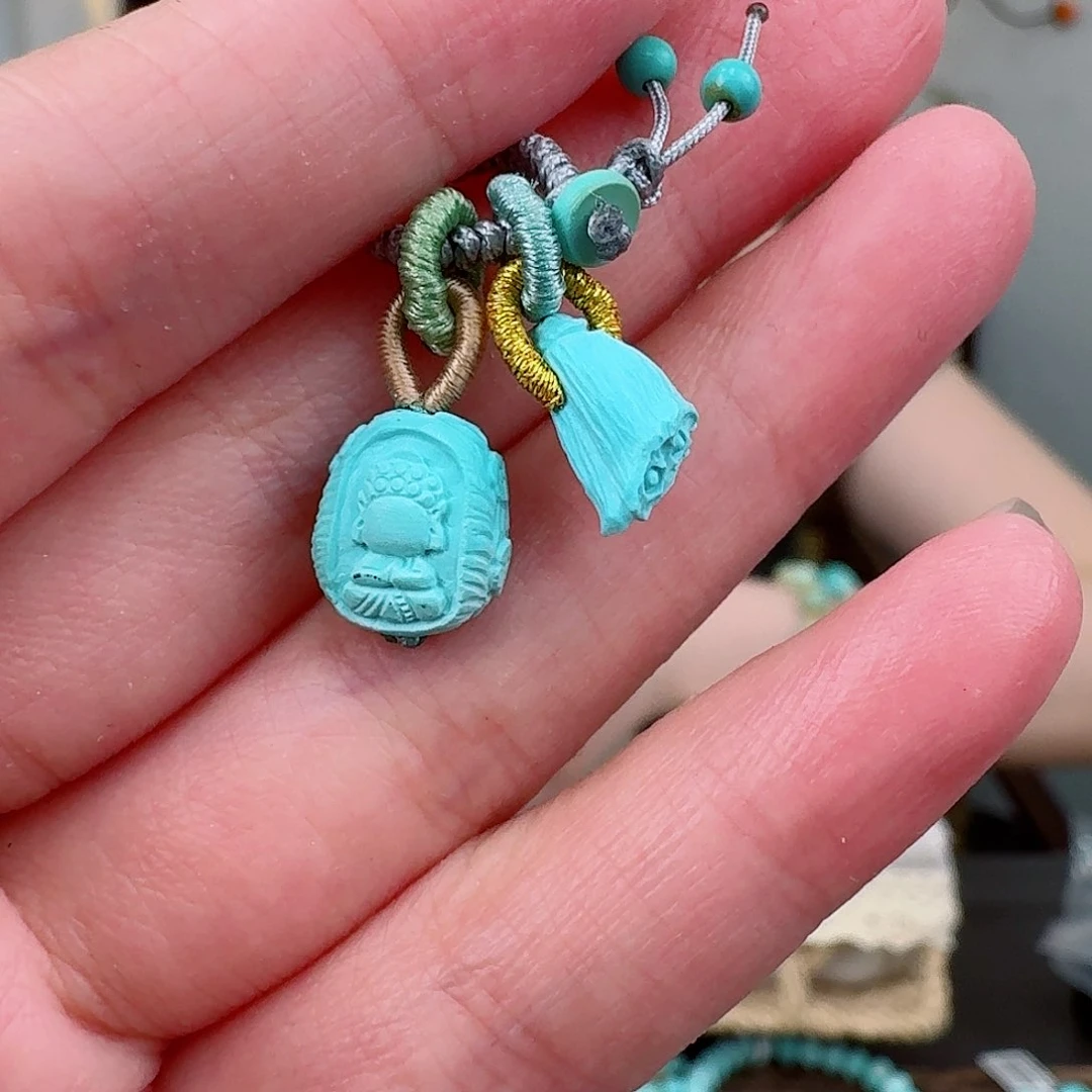 未镶嵌绿松石珠宝奇石