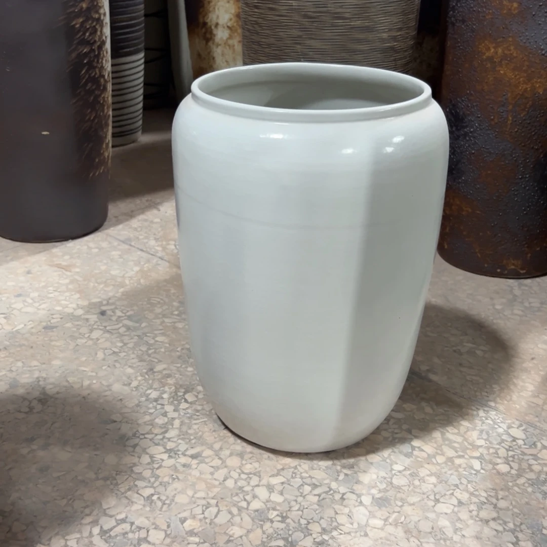 高度35口20无孔瓷器