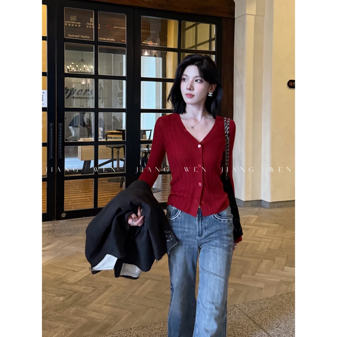 【秋令】法式V领气质薄款微透坑条复古长袖针织开衫