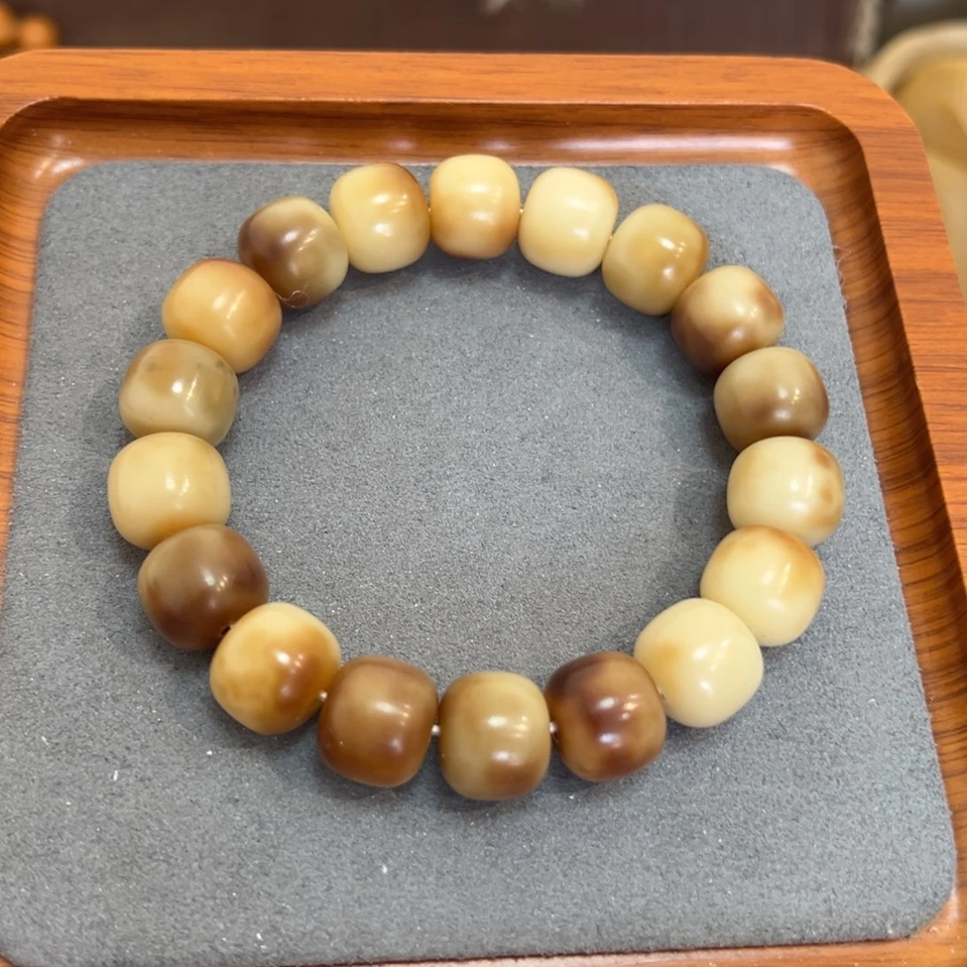 菩提根/象牙果吊坠004卡14微瑕