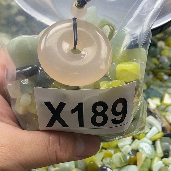 未镶嵌蛇纹石玉鱼缸石