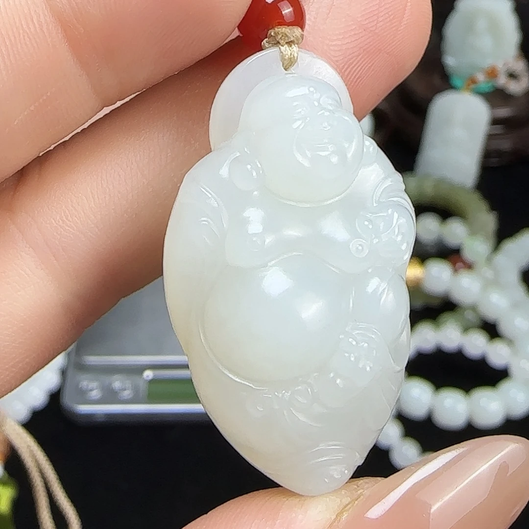 和田玉未镶嵌颈饰定制发货