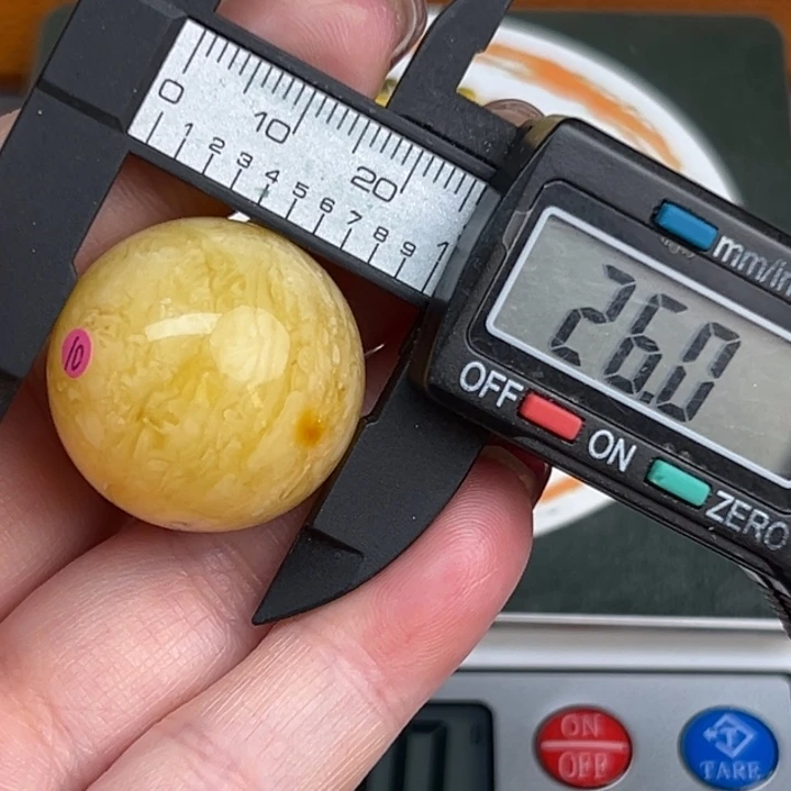 琥珀裸石未镶嵌微瑕929