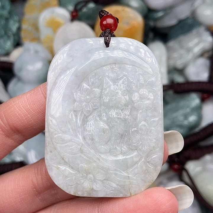 颈饰未镶嵌翡翠翡翠