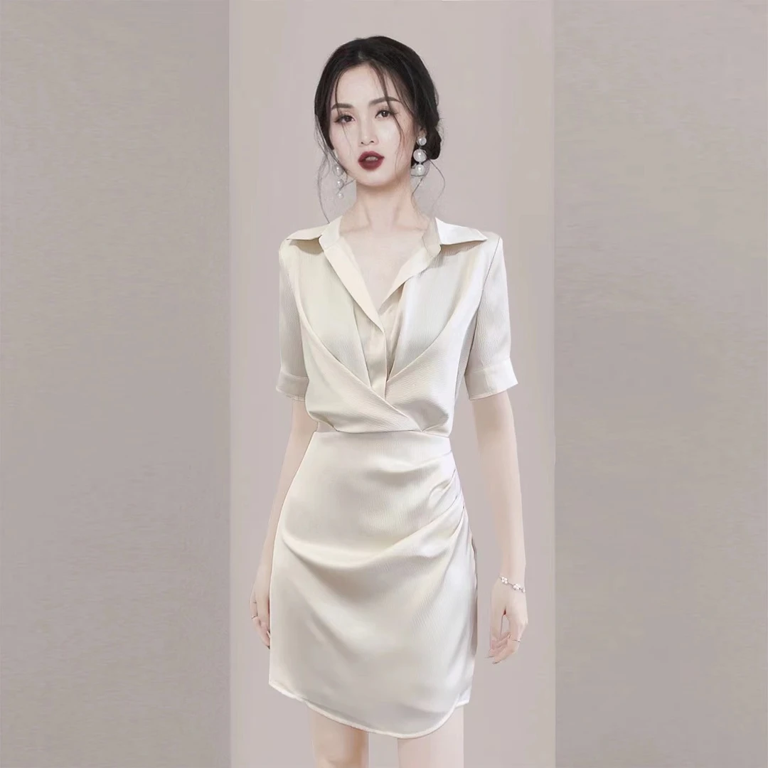 2025年夏季今年流行轻奢时尚潮流翻领气质感收腰衬衫连衣裙礼服女