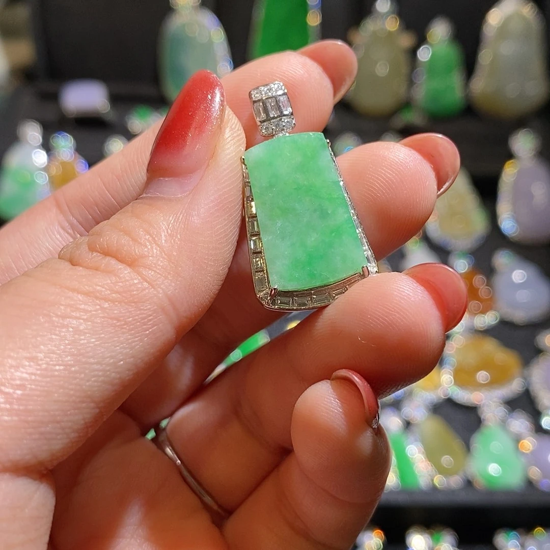 颈饰银S925镶嵌翡翠天然翡翠
