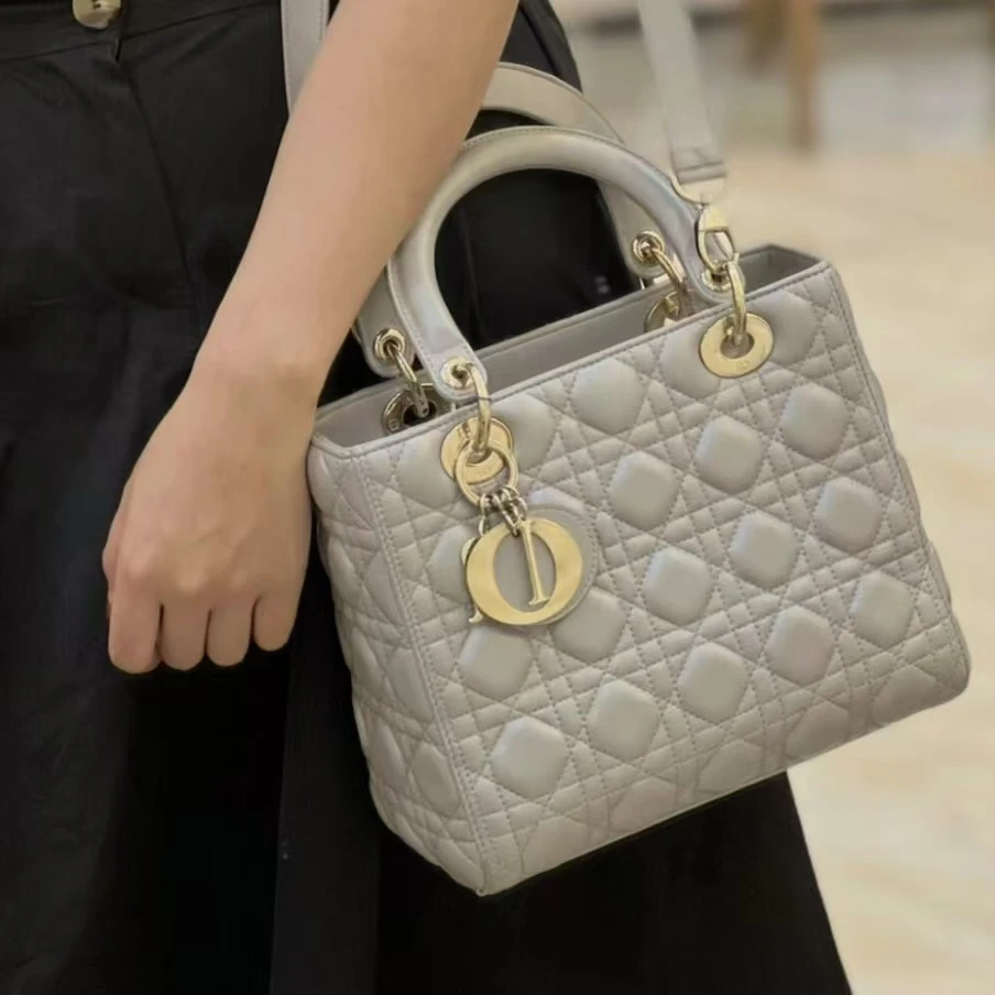 95新  爱包包奢品/DIOR迪奥 戴妃 单肩包 9900