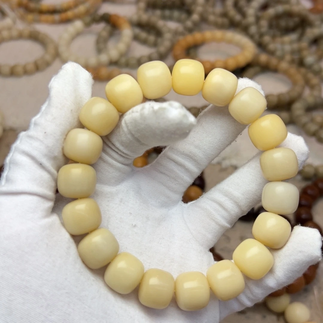 吊坠菩提根/象牙果15微瑕干磨328