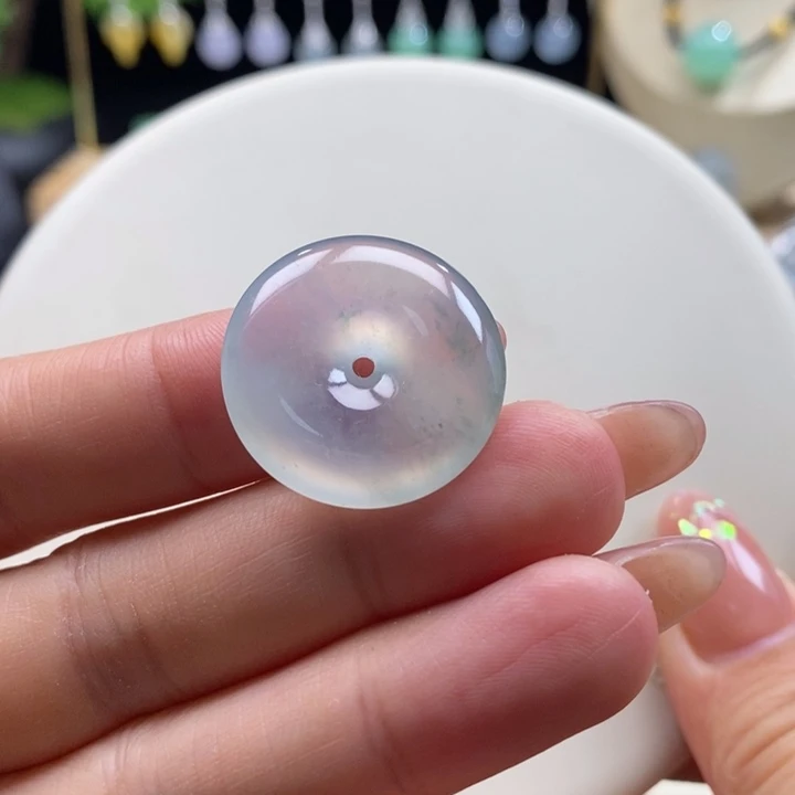 翡翠吊坠(不含链)未镶嵌翡翠高冰平安扣