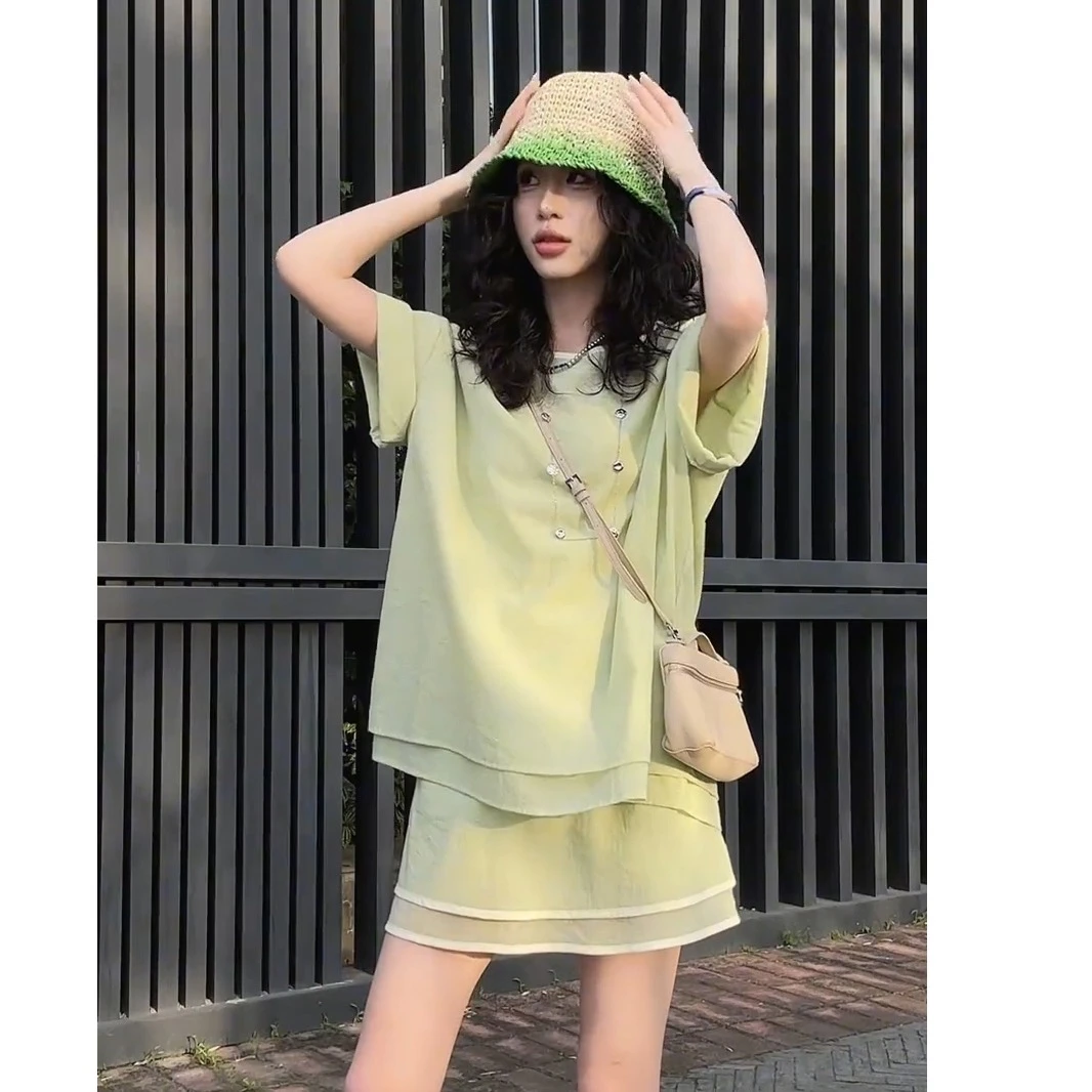 韩系小香风甜美休闲两件套2025年新款圆领宽松上衣纯色百搭短裙女
