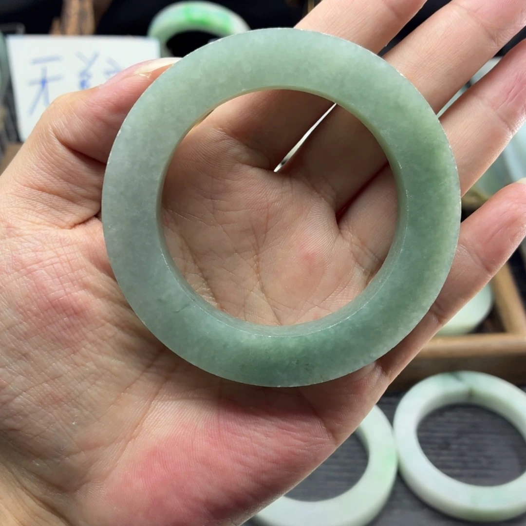 定制翡翠未镶嵌缅甸翡翠A货手镯毛胚定制