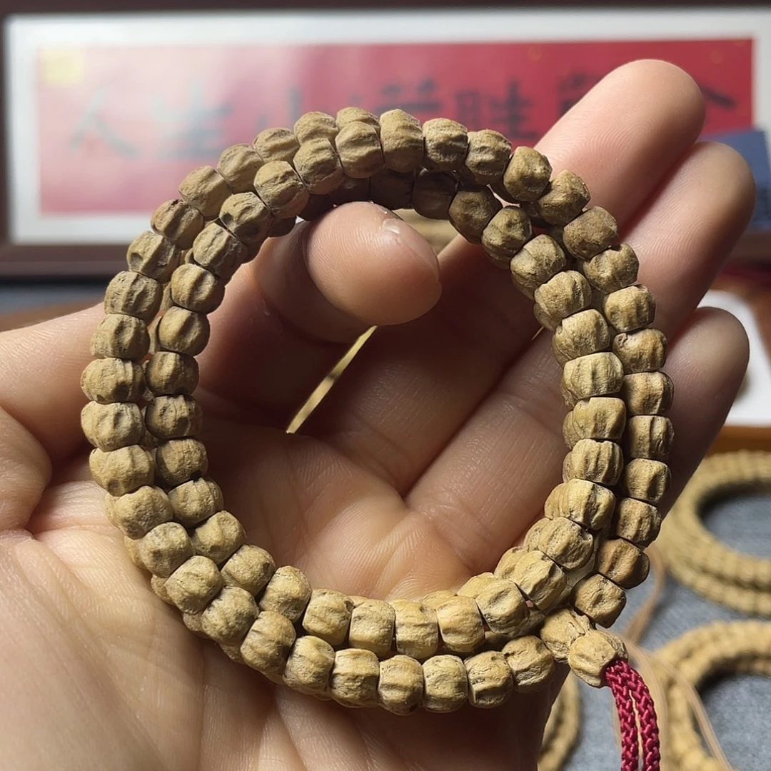 柏香籽/百香籽吊坠红皮莲花顺6+