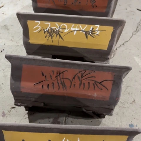 100-5。    微瑕32-24-13