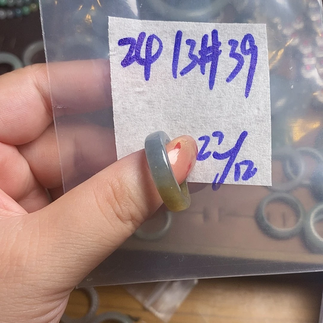 未镶嵌定制翡翠翡翠