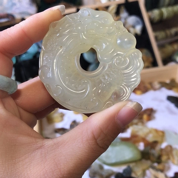 岫玉未镶嵌岫玉挂件