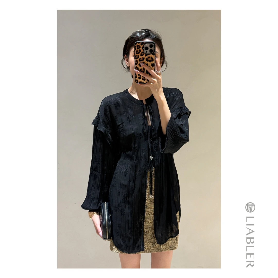 LIABLER/励 M25春夏压皱暗纹抽绳立领长袖上衣 LSS25215J