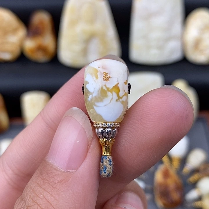 f***t琥珀未镶嵌裸石10金塔三通c555