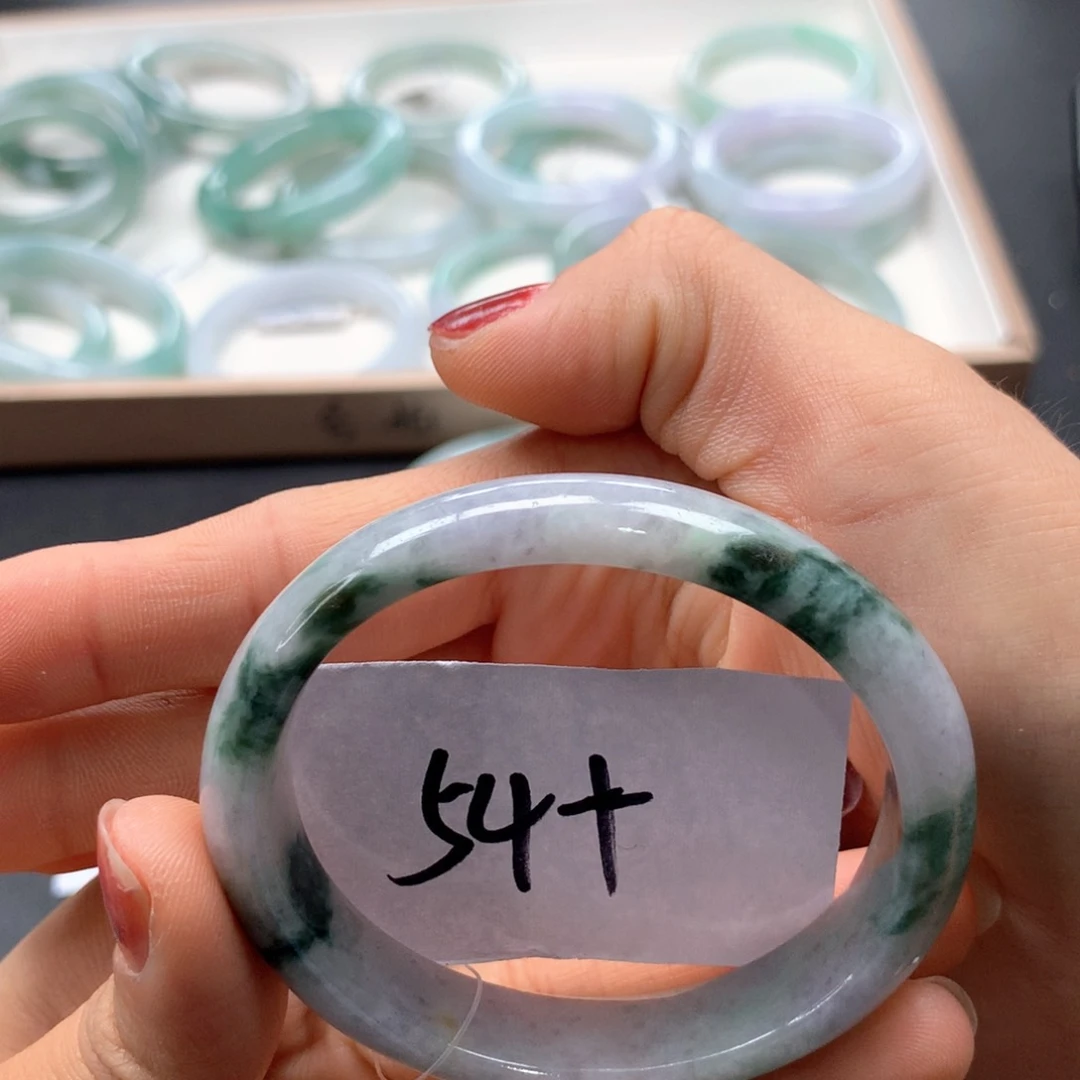 未镶嵌手镯翡翠手镯