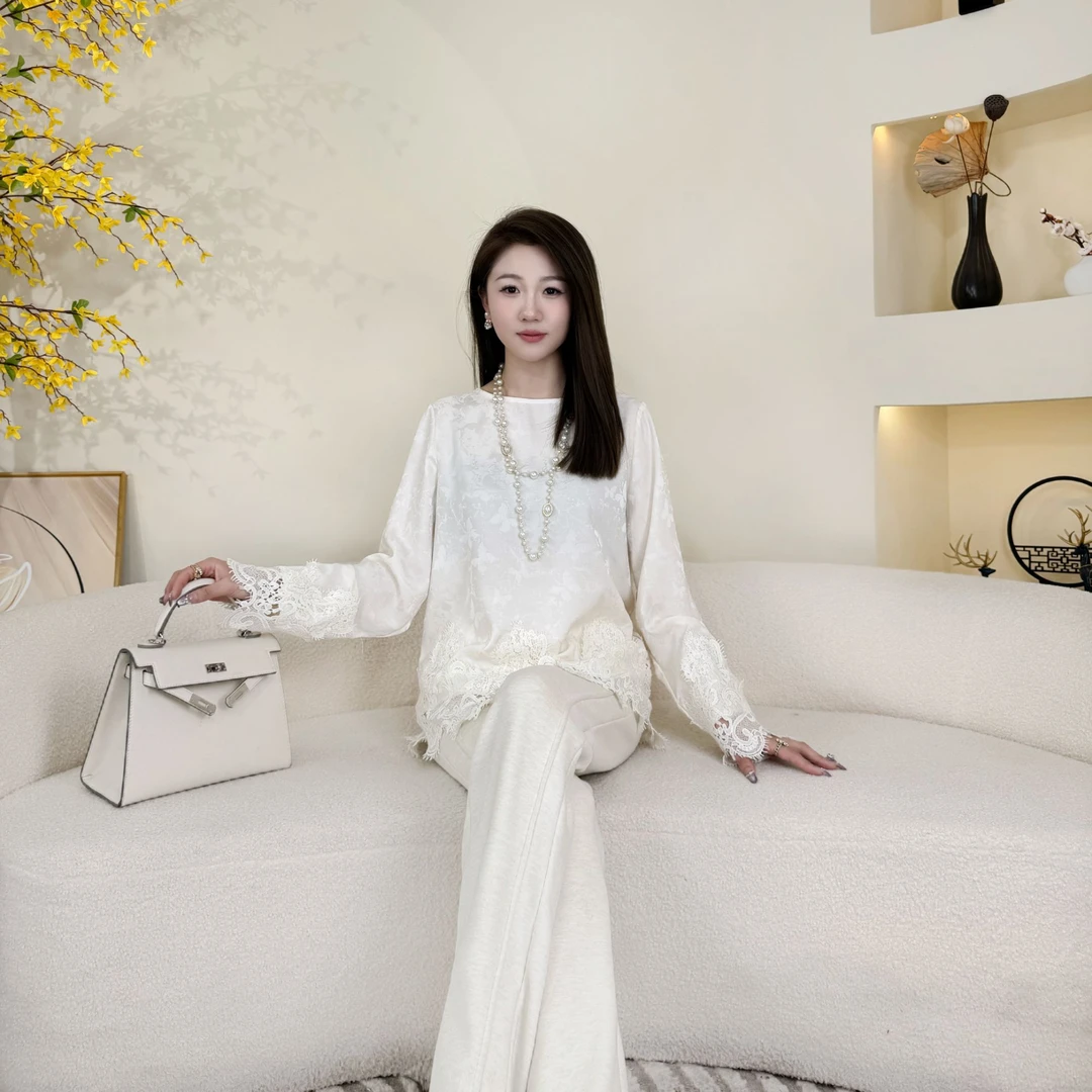 2025新款春季新中式蕾丝拼接提花宽松时尚国风气质衬衫上衣002