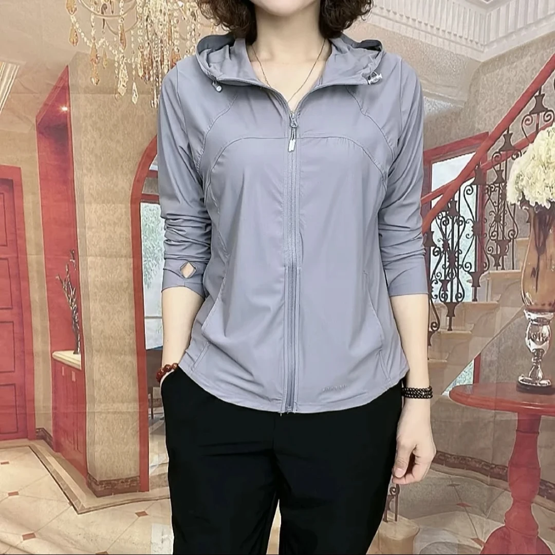 2025冰丝速干连帽防晒衣女夏季薄款休闲透气长袖开衫外套防紫外线