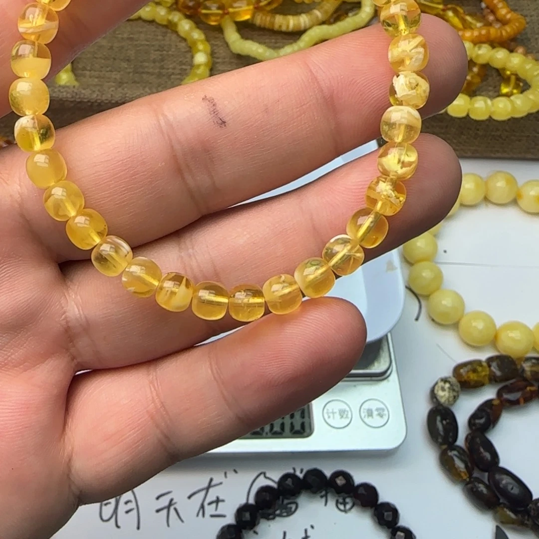 琥珀未镶嵌裸石4,3克