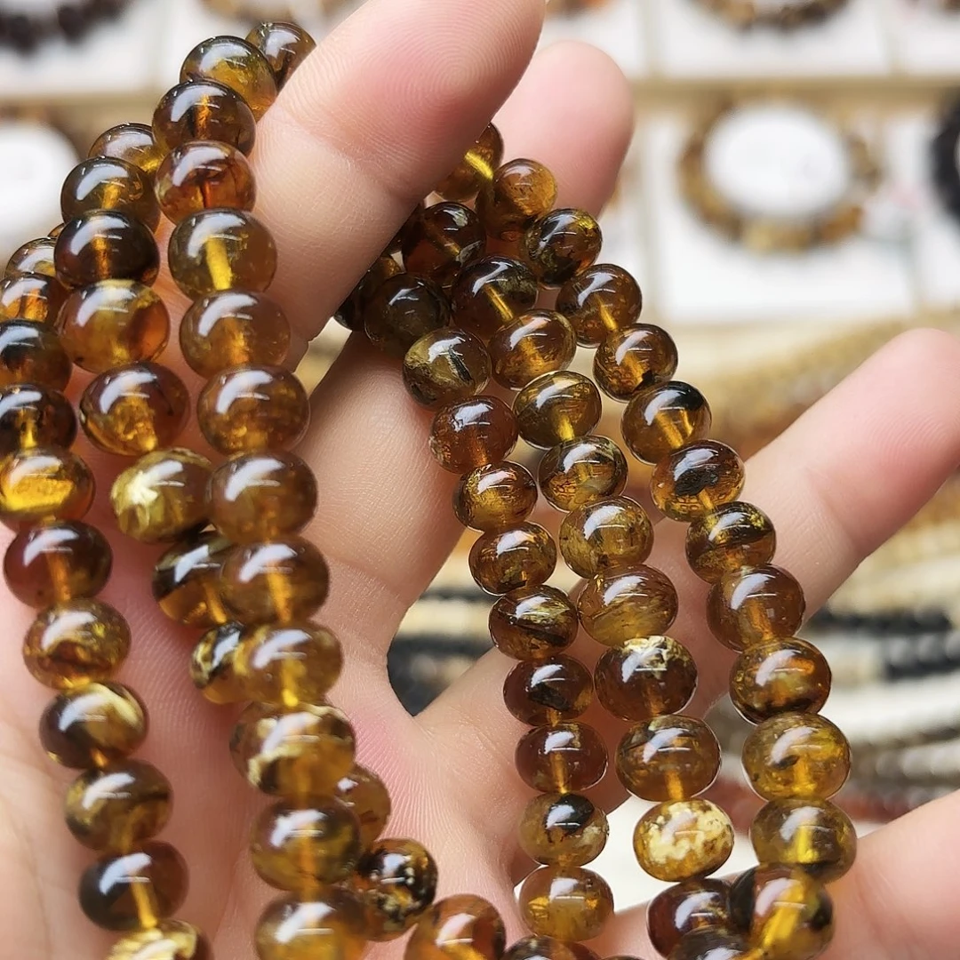 琥珀未镶嵌裸石八90361