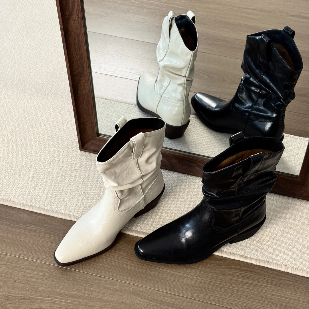 HUSSLOVE 油蜡牛皮·跟高5CM·时尚百搭秋季女鞋尖头堆堆靴马丁靴