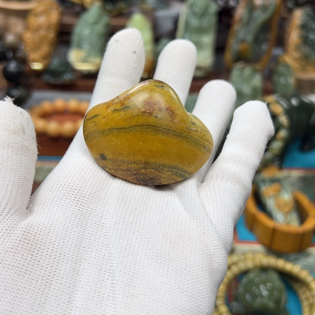 逸***6岫岩河磨玉（透闪石质玉）未镶嵌把件