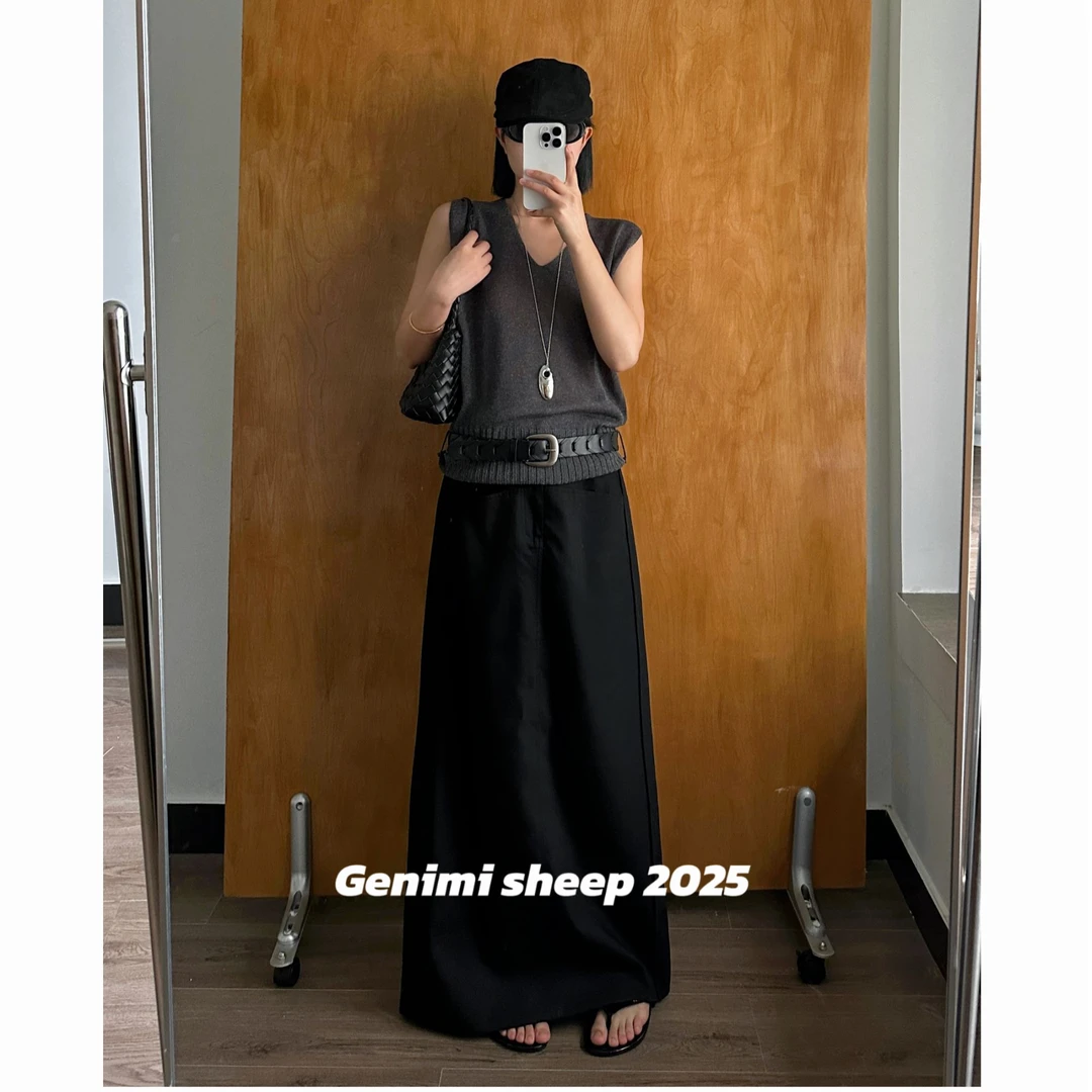 复古无袖针织上衣女夏外穿 灰色圆领宽松背心+黑色A字长裙套装