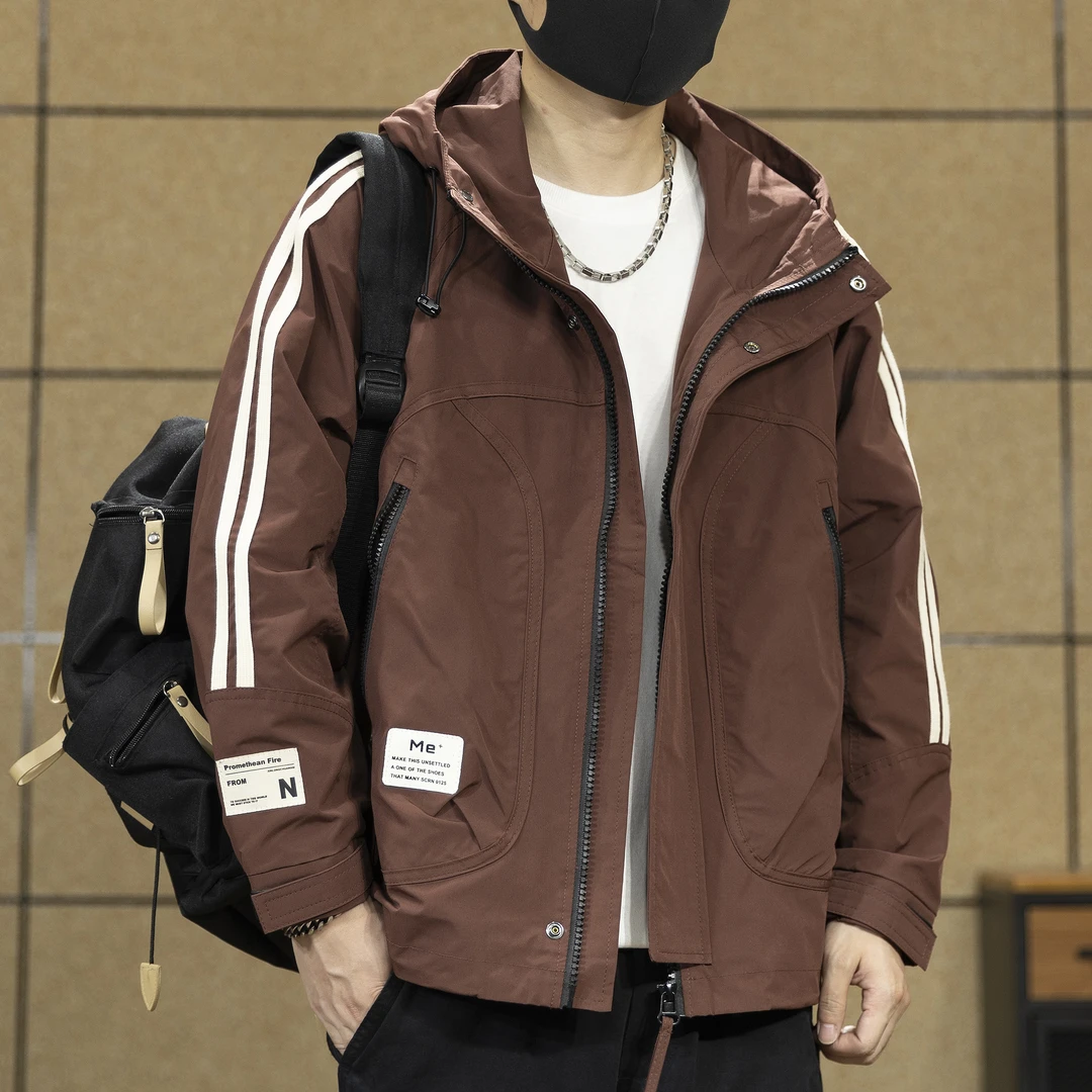 冲锋外套男秋季2026新款潮牌男装工装大码男款上衣男士夹克春秋